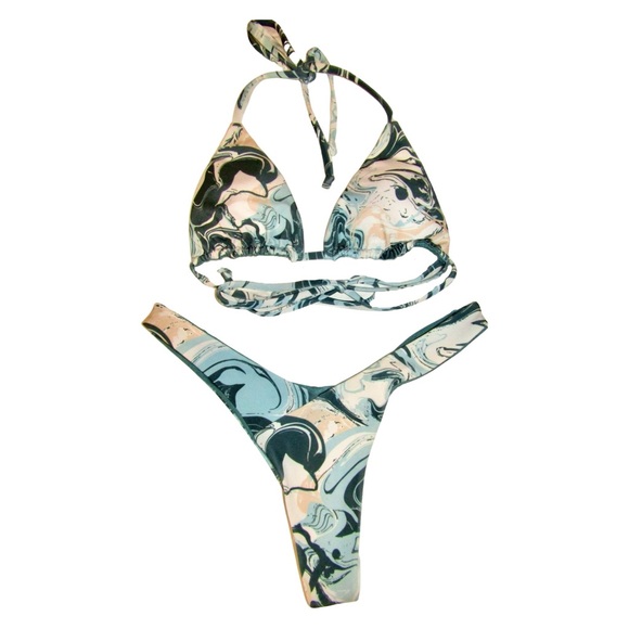 Reversible Bikini - Picture 1 of 3
